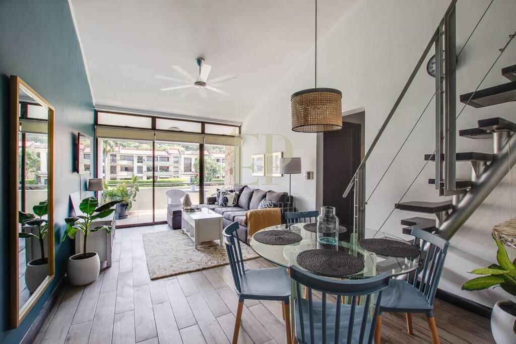 Cr Mariposa Rentals Lakeview Penthouse With Office Space, Pool, Gym, Tennis Santa Ana  Zewnętrze zdjęcie